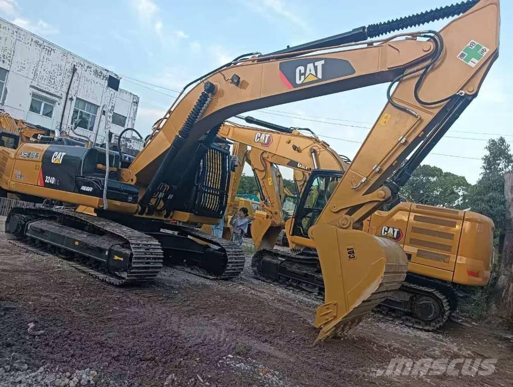CAT 324 D2 L Vidutinės galios ekskavatoriai 7-12 t