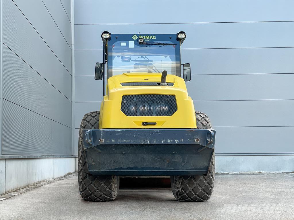 Bomag BW 216 D-5 Vieno būgno volai