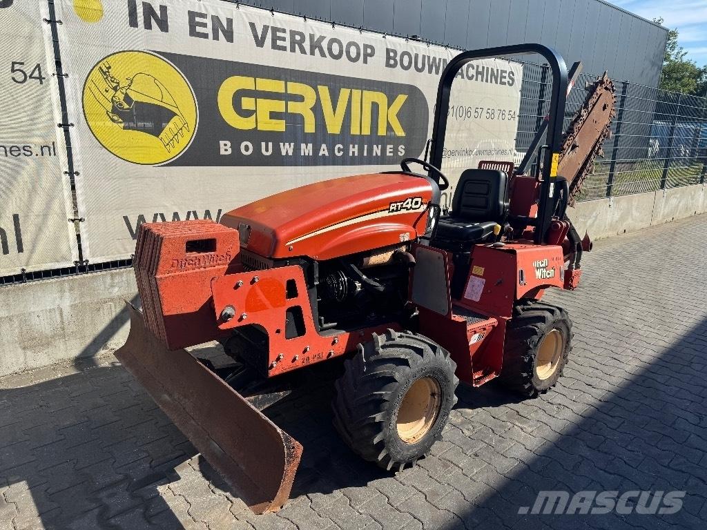 Ditch Witch RT 40 Tranšėjų ekskavatoriai
