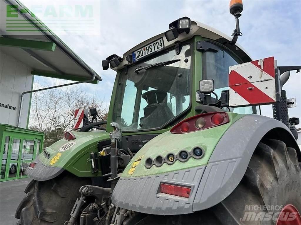 Fendt 724 vario s4 Traktoriai