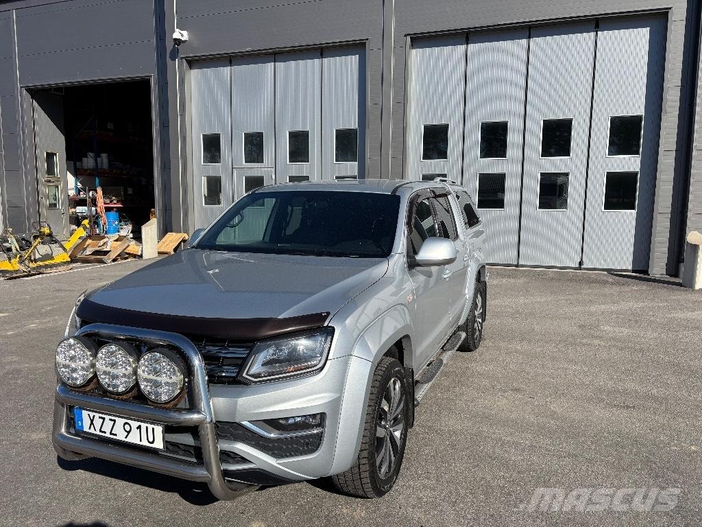 Volkswagen Amarok Pikapai / Bortiniai sunkvežimiai