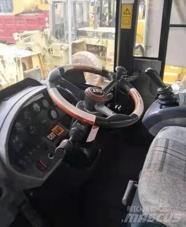 CAT 966 H Naudoti ratiniai krautuvai