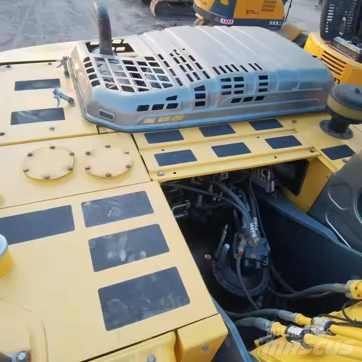 Kobelco SK260 Vikšriniai ekskavatoriai