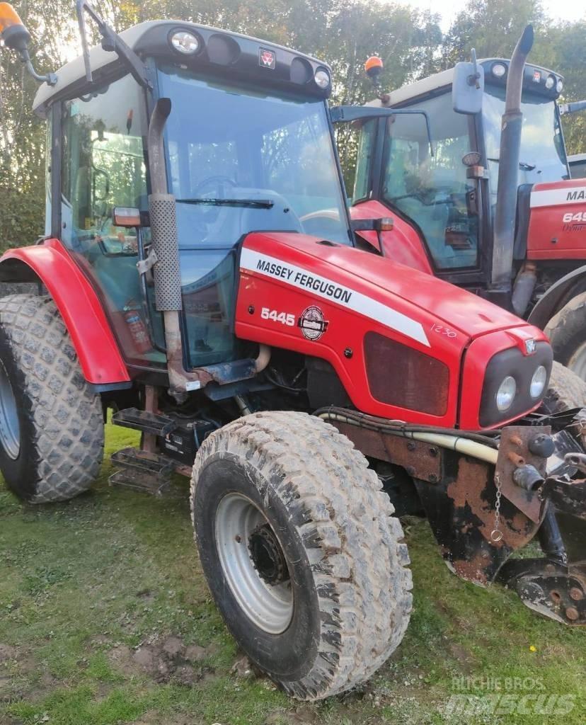 Massey Ferguson 5445 Traktoriai