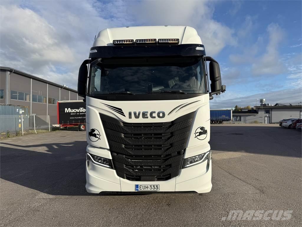 Iveco AS280 6X2 Sunkvežimiai su keliamuoju kabliu
