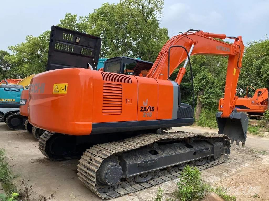 Hitachi ZX 210 Vikšriniai ekskavatoriai