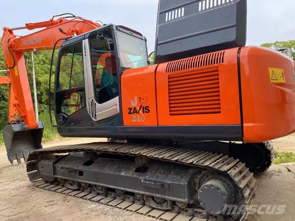 Hitachi ZX 210 Vikšriniai ekskavatoriai