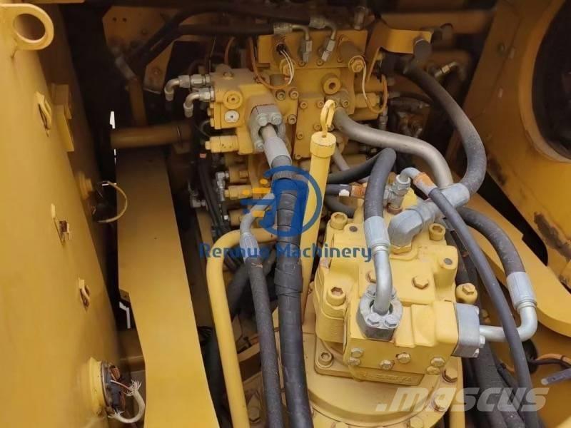 CAT 329E Vikšriniai ekskavatoriai