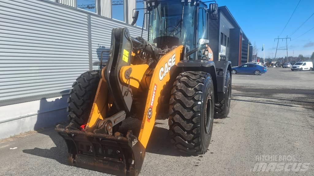 CASE 921G Naudoti ratiniai krautuvai