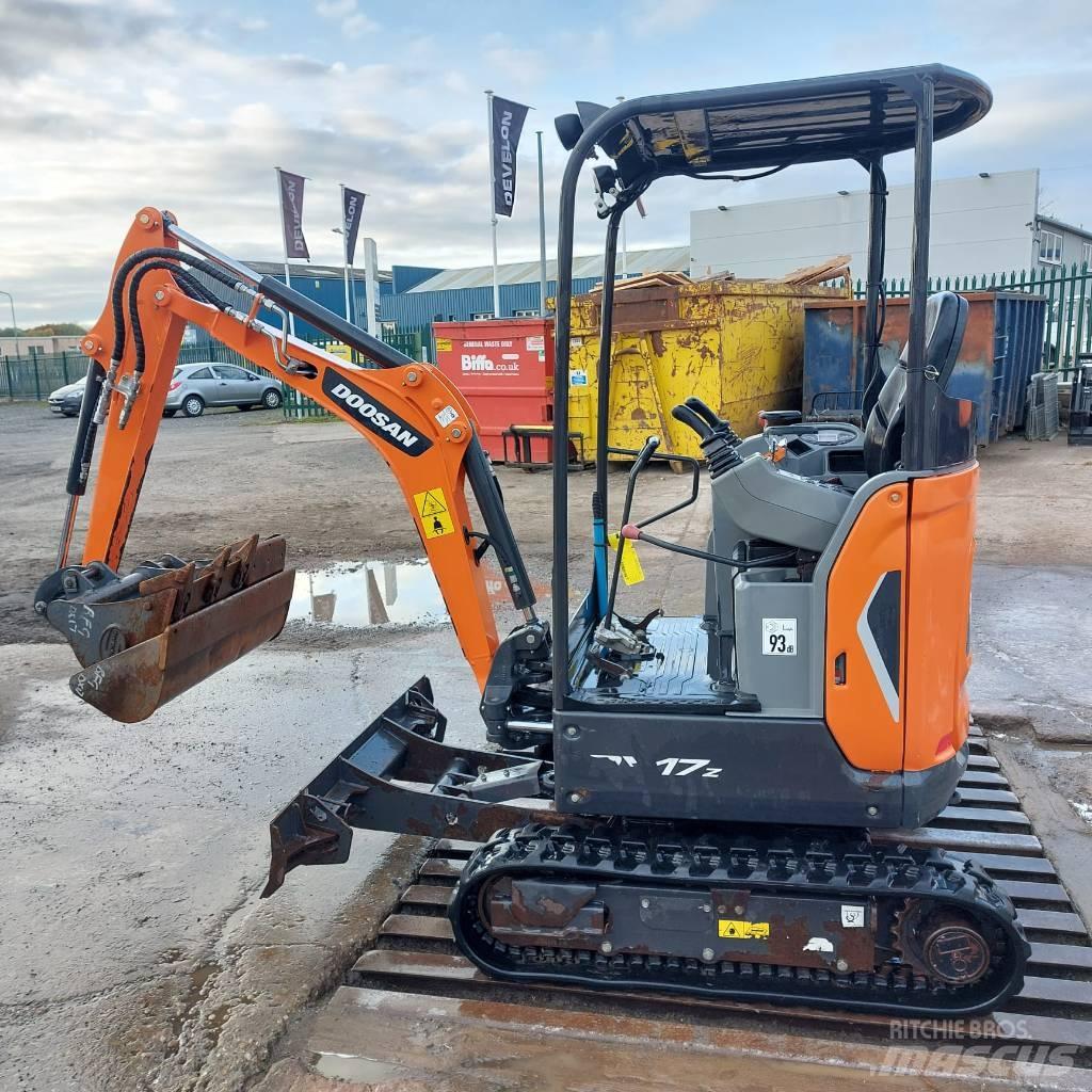 Doosan DX 17 Ratiniai ekskavatoriai