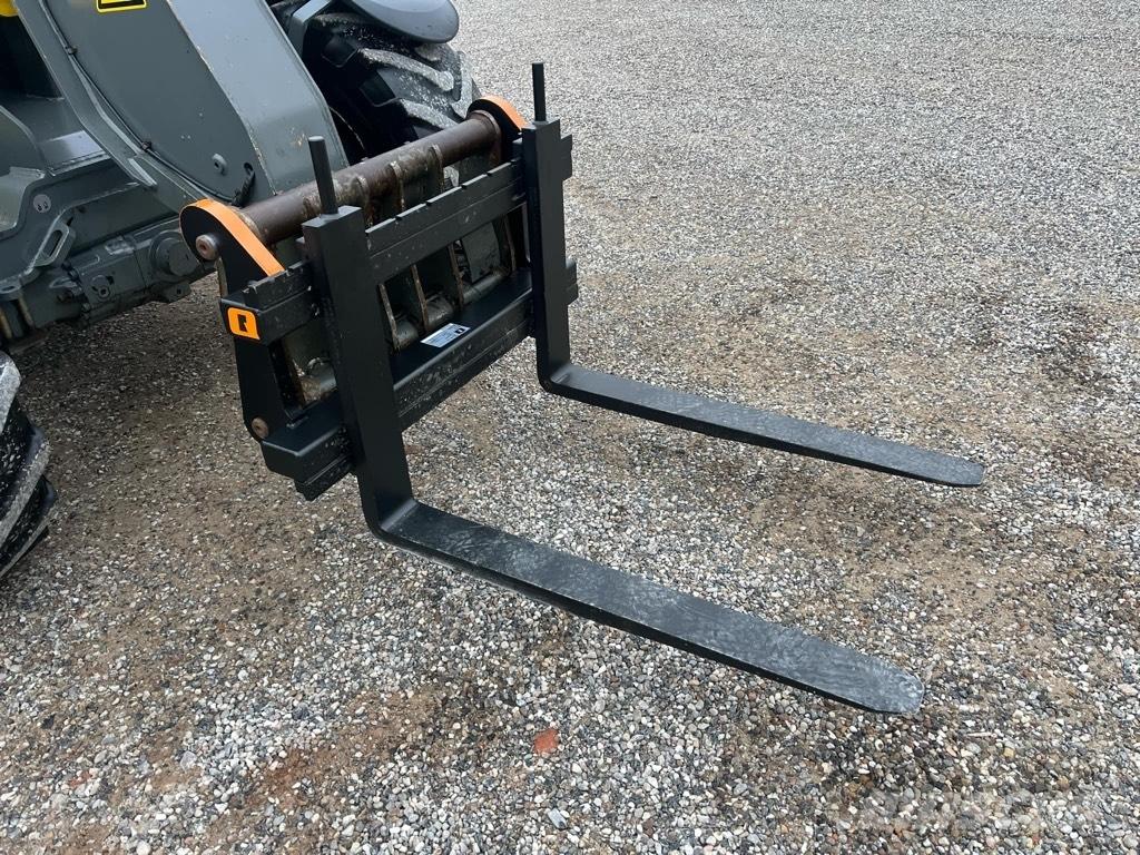 Ålö Pallegafler Teleskopiniai krautuvai