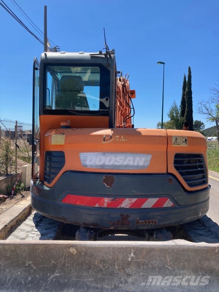 Doosan DX 85 R-3 Vidutinės galios ekskavatoriai 7-12 t