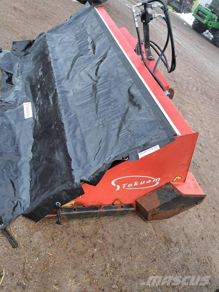 Tokvam SMA1100 Smėlio ir druskos barstytuvai