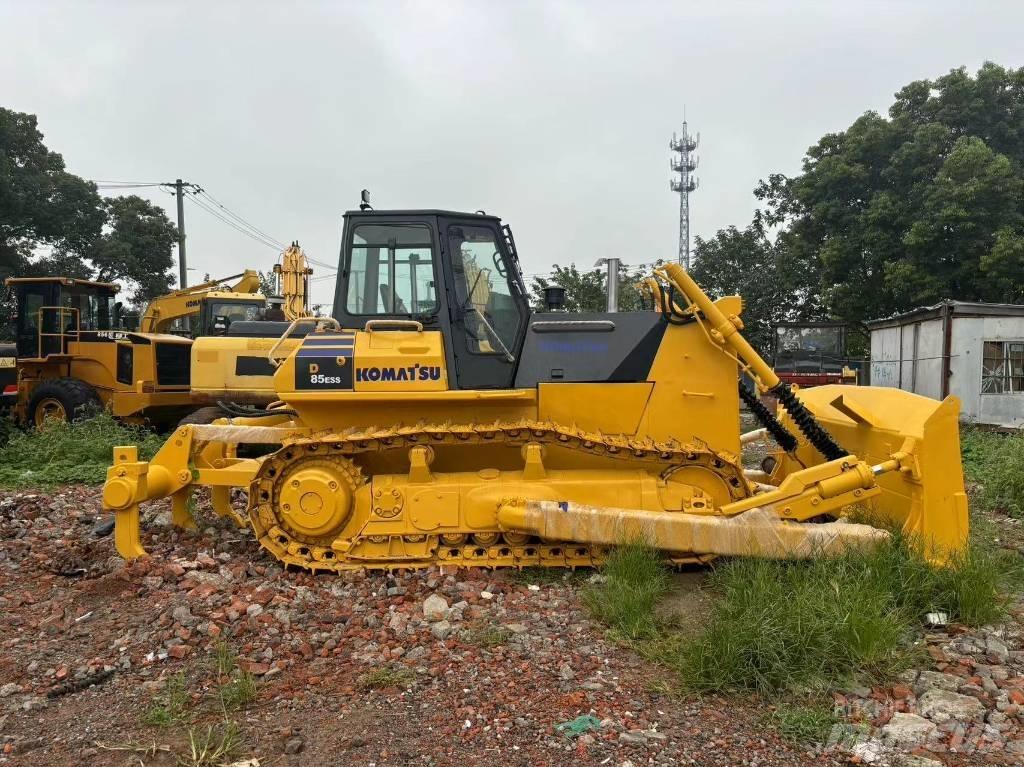 Komatsu D 85 E-12 Vikšriniai buldozeriai