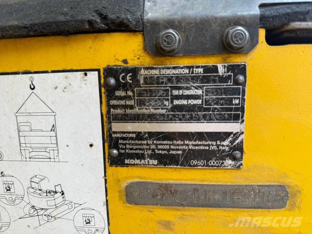 Komatsu PC 138 US-11 Vikšriniai ekskavatoriai