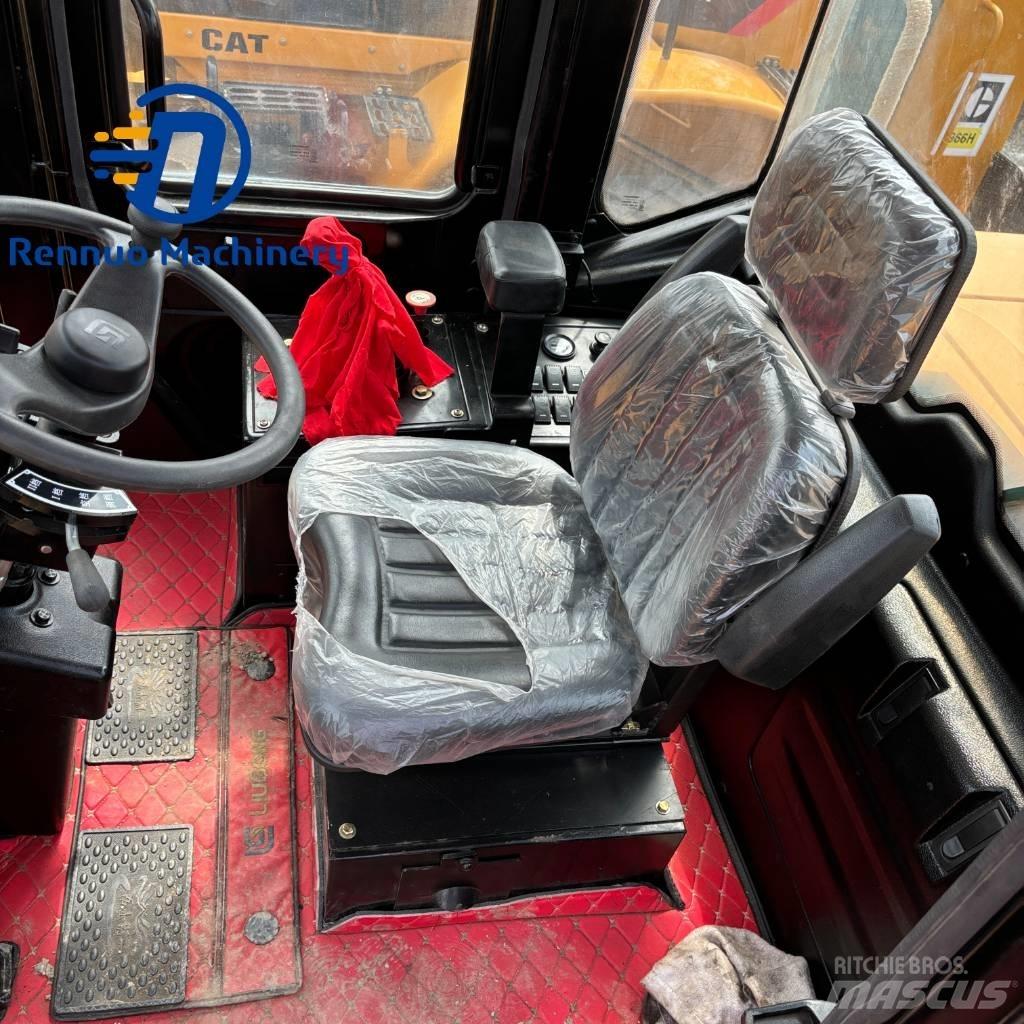 CAT 950 H Naudoti ratiniai krautuvai