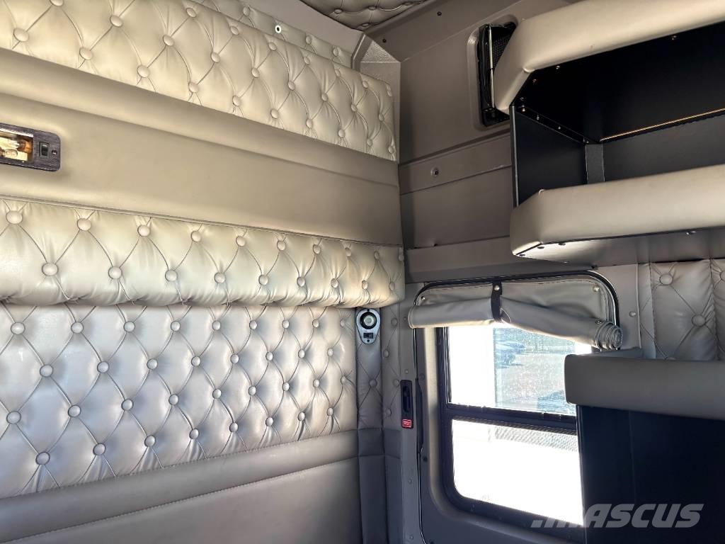 Kenworth W 900 Naudoti vilkikai