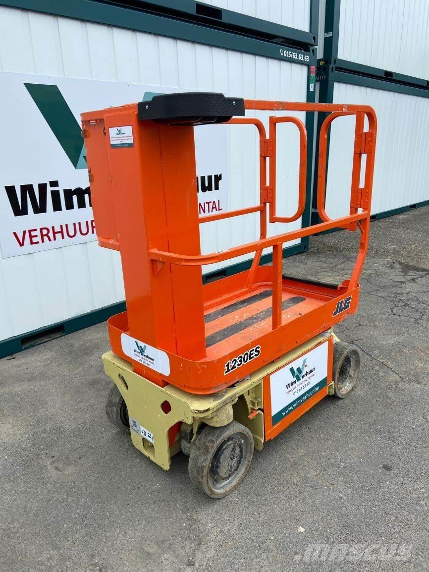 JLG 1230 ES (10150) Žirkliniai keltuvai