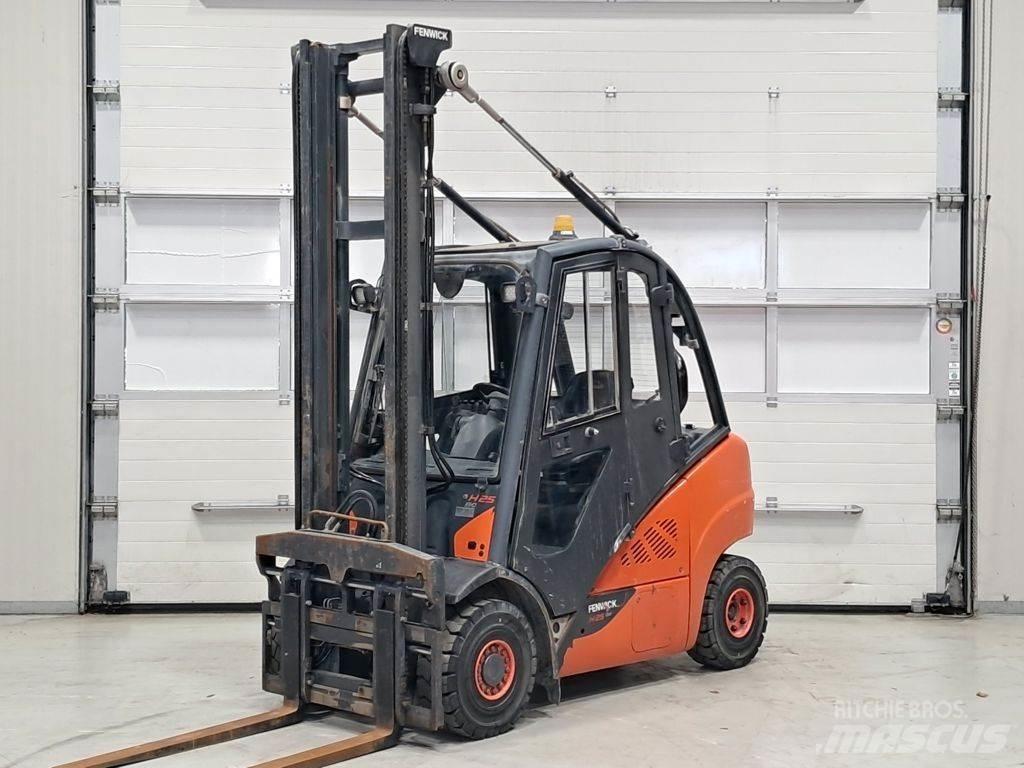 Linde H25D-02 Dyzeliniai krautuvai