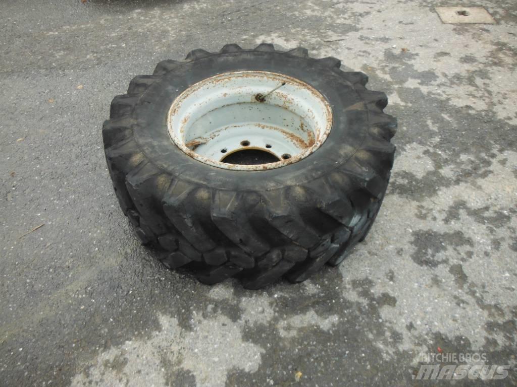 Michelin 15R22.5 Padangos, ratai ir ratlankiai