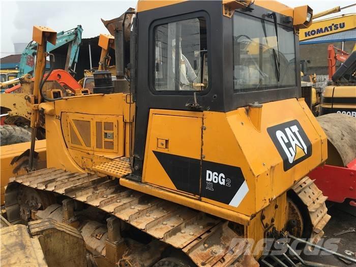 CAT D 6 G Vikšriniai buldozeriai