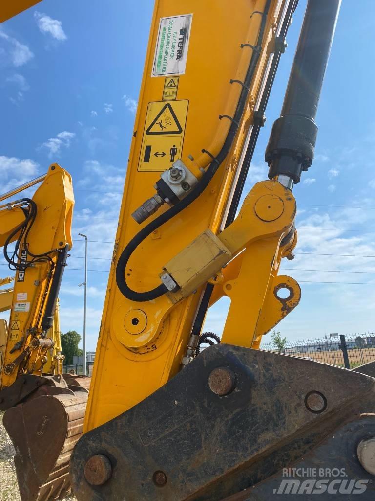 JCB 220 Vikšriniai ekskavatoriai