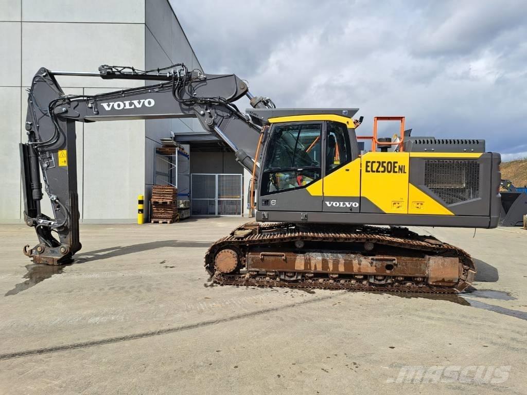 Volvo EC250ENL Vikšriniai ekskavatoriai