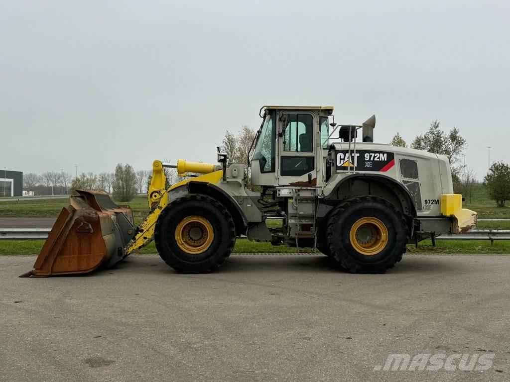 CAT 972M XE Naudoti ratiniai krautuvai