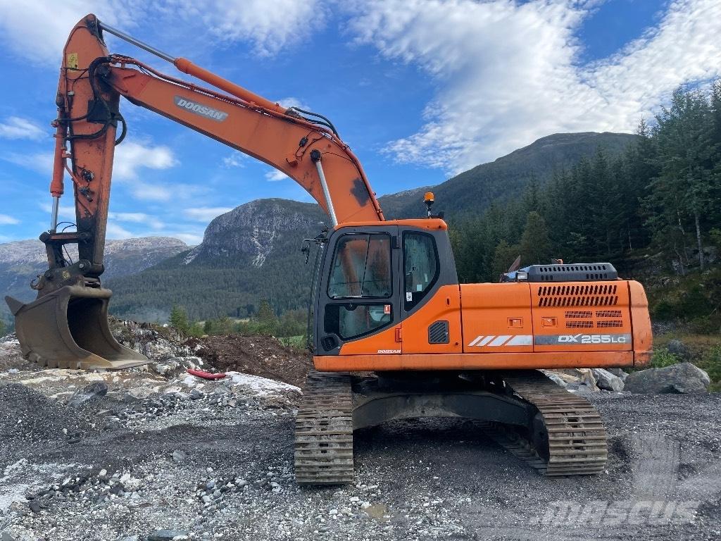 Doosan DX 255 LC-3 Vikšriniai ekskavatoriai