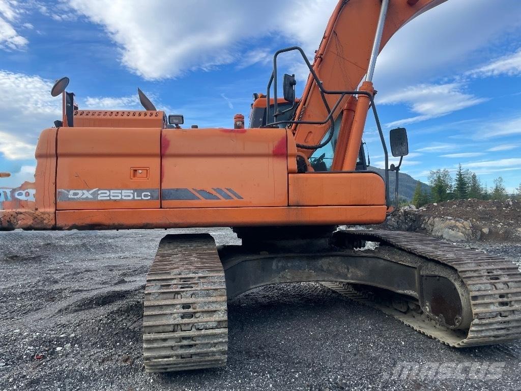 Doosan DX 255 LC-3 Vikšriniai ekskavatoriai