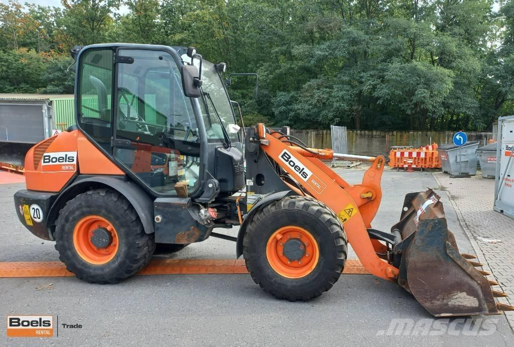 Komatsu WA 70-7 Naudoti ratiniai krautuvai