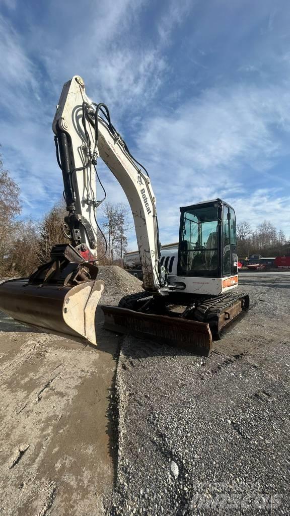 Bobcat 442 B Vidutinės galios ekskavatoriai 7-12 t