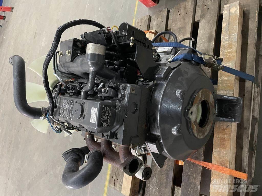 Kubota D1703 Varikliai