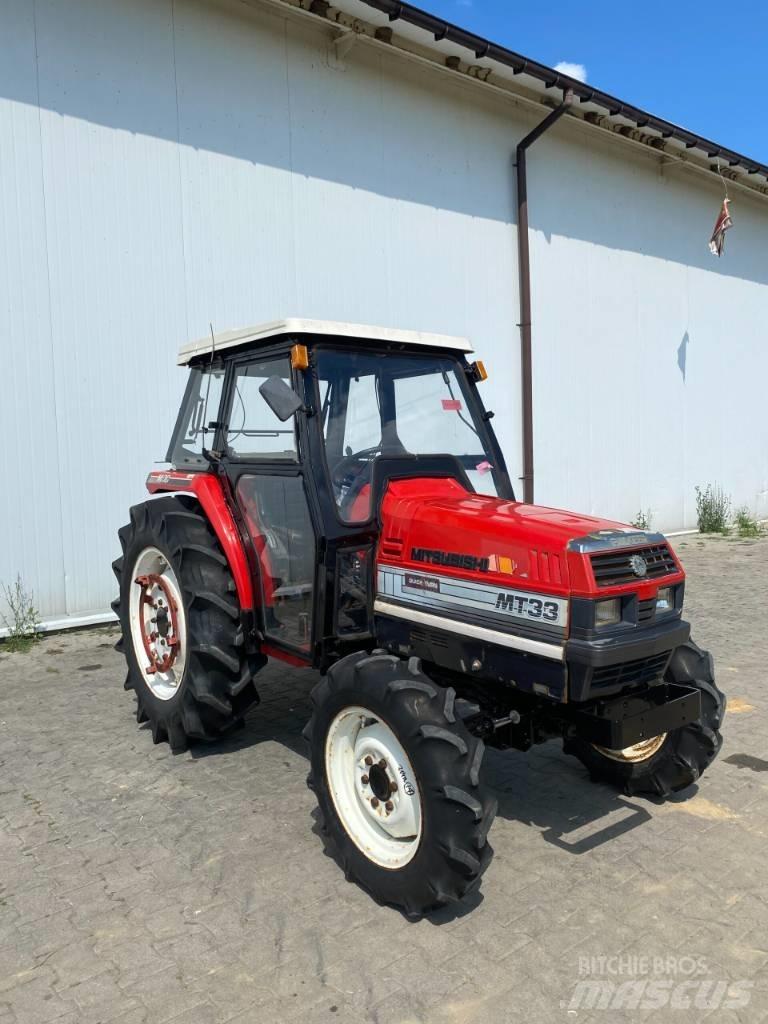 Mitsubishi MT 33 Naudoti kompaktiški traktoriai