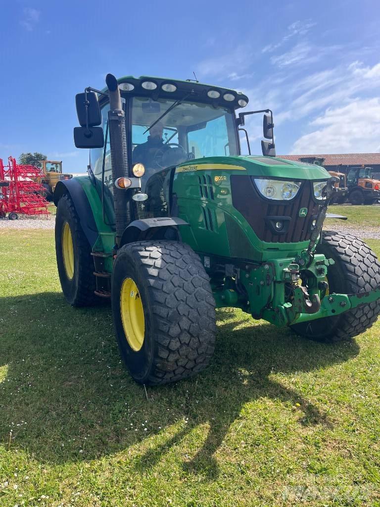 John Deere 6105 R Traktoriai