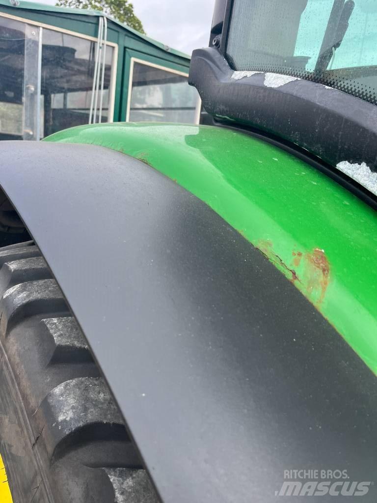 John Deere 6105 R Traktoriai