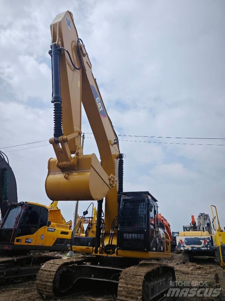 CAT 336D2 Vikšriniai ekskavatoriai