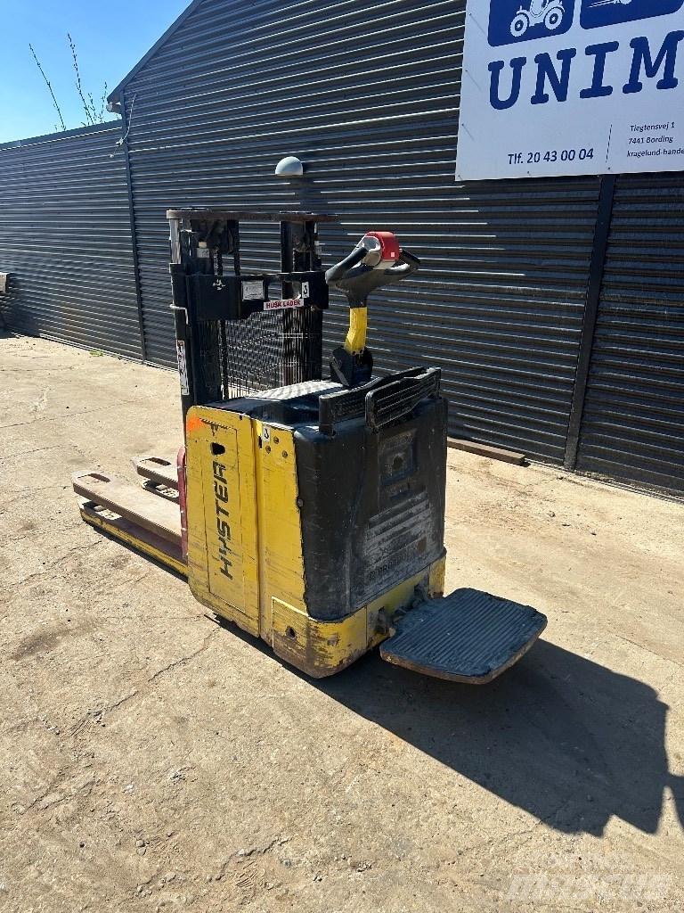 Hyster P 2.0 Savaeigiai rietuvai