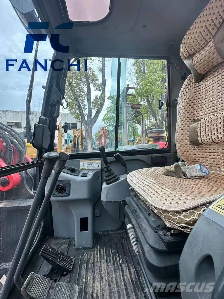 Kubota kx183 Vikšriniai ekskavatoriai