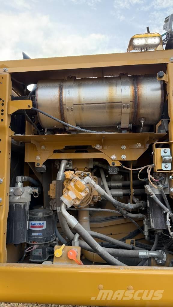 CAT 340 Vikšriniai ekskavatoriai