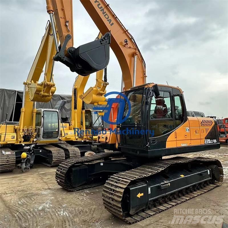 Hyundai R220LC-9S Vikšriniai ekskavatoriai