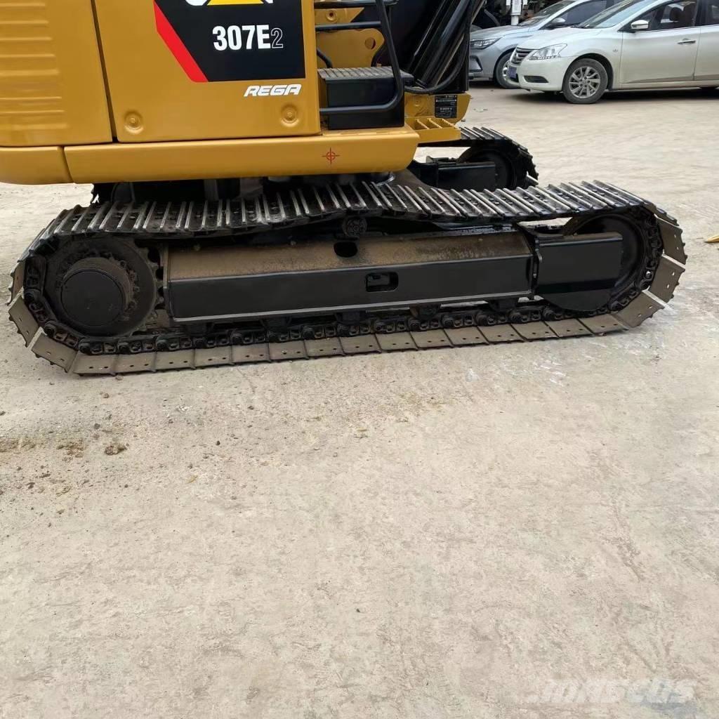 CAT 307 Vikšriniai ekskavatoriai