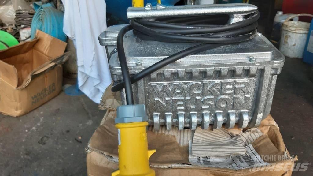 Wacker Neuson 110 V Statyba - Kita