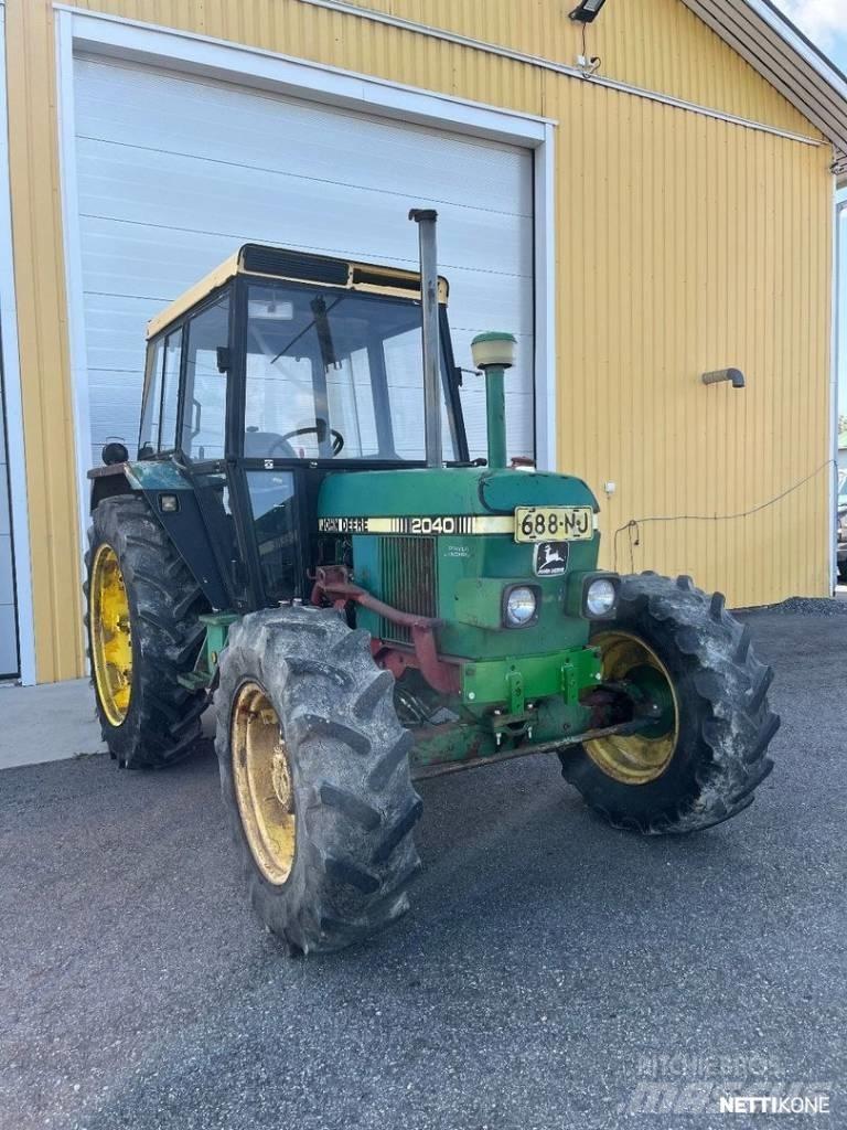John Deere 2040 Traktoriai