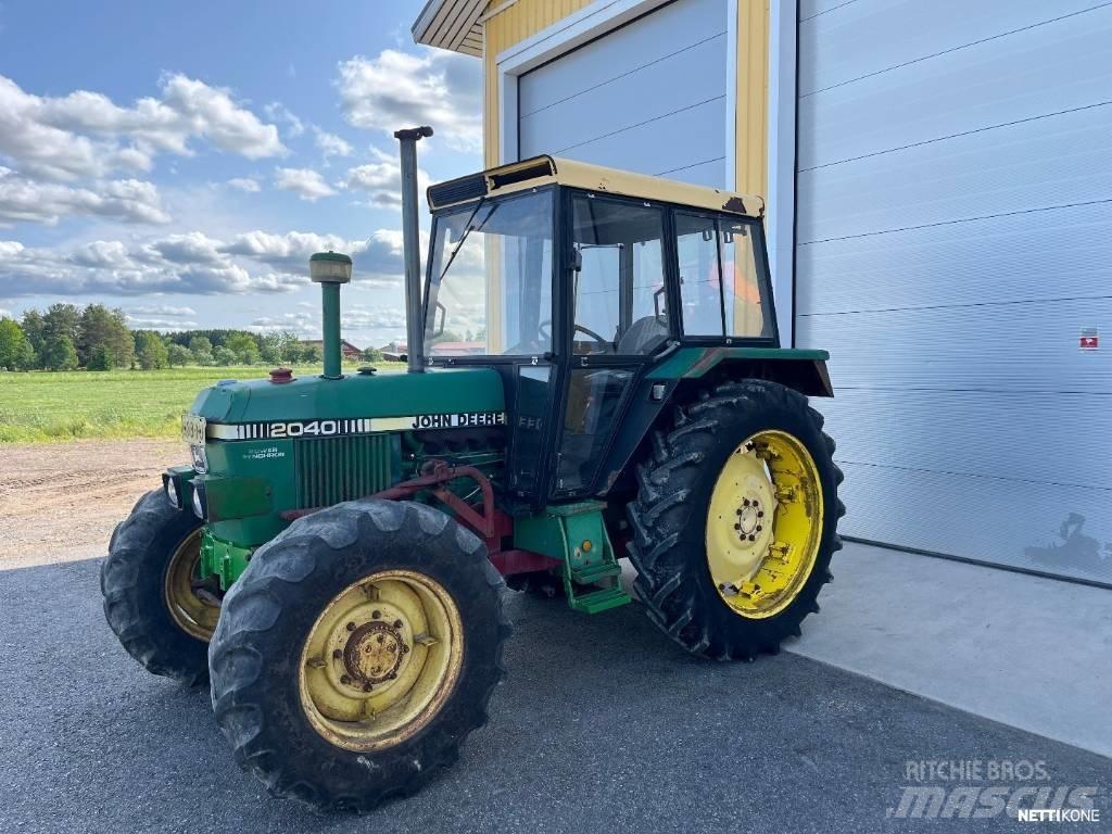 John Deere 2040 Traktoriai