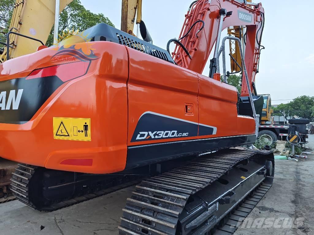 Doosan DX 300 LC Vikšriniai ekskavatoriai