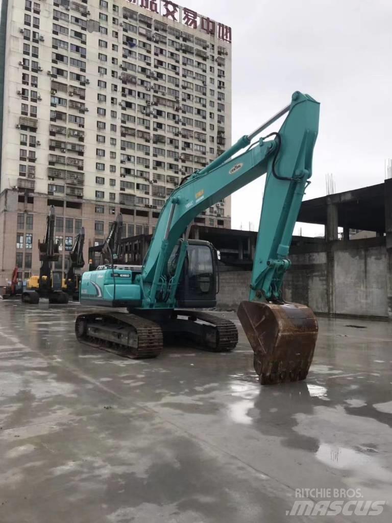 Kobelco SK 200 Vikšriniai ekskavatoriai