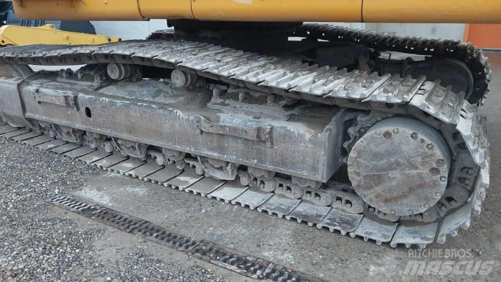 Komatsu PC450HRD-7E0 Griovimo ekskavatoriai