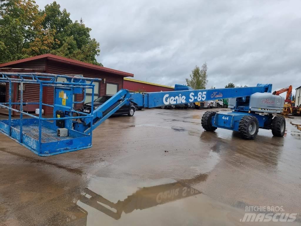 Genie S 85 4WD Teleskopiniai keltuvai