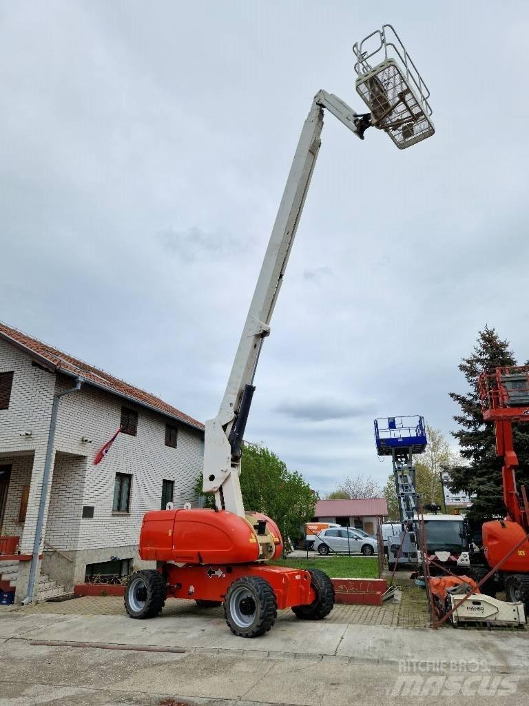 JLG 860 SJ Teleskopiniai keltuvai